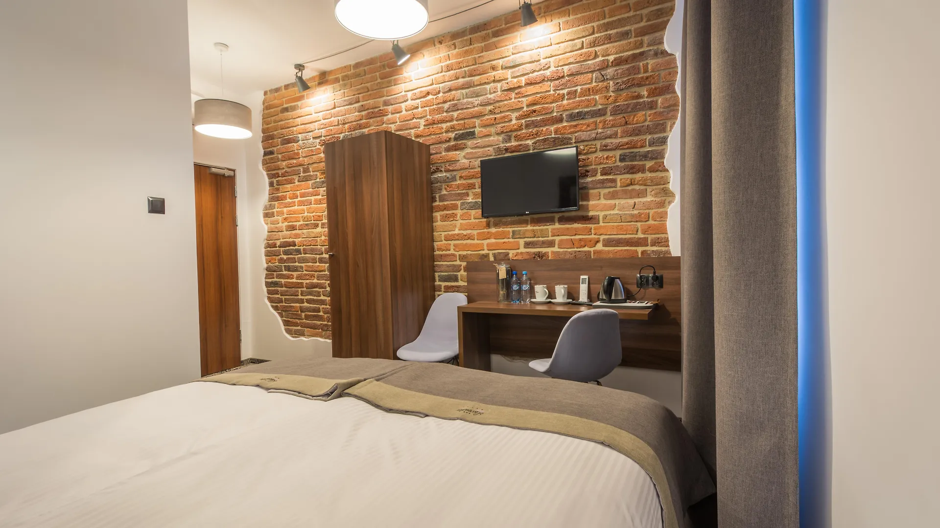 Hotel Lavender Cracovia 3*,